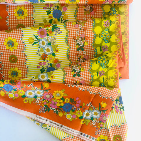 70's Flower Design - Flower Days Border - Orange - Koko Seki