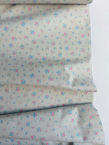 Vintage Floral - Light Grey - Cosmo