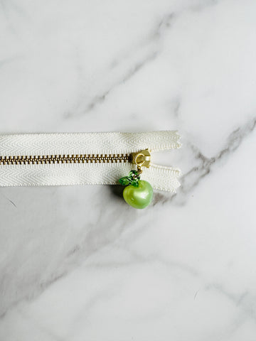 Apple Fruit Zipper - Pearl Green