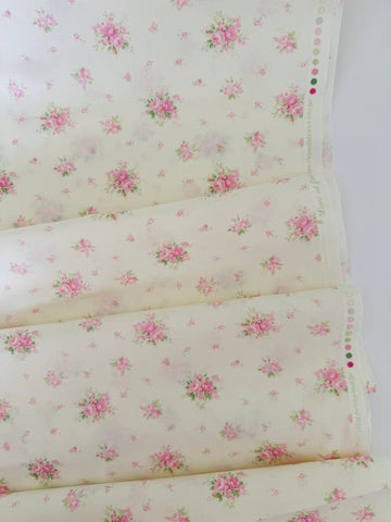 Soft Flower - Pale (B) - Love At First Sight - Yuwa