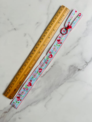 Long Sweet Tulip Zipper with Red Pull - Atsuko Matsuyama